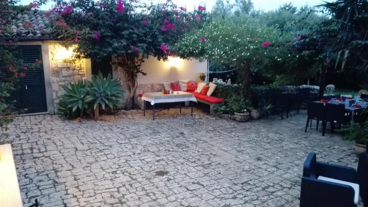 Oasi Di Campagna Hotell Modica Eksteriør bilde